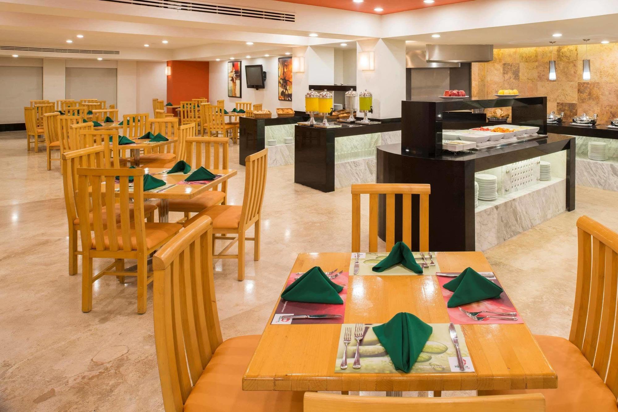Camino Real Saltillo Exterior photo