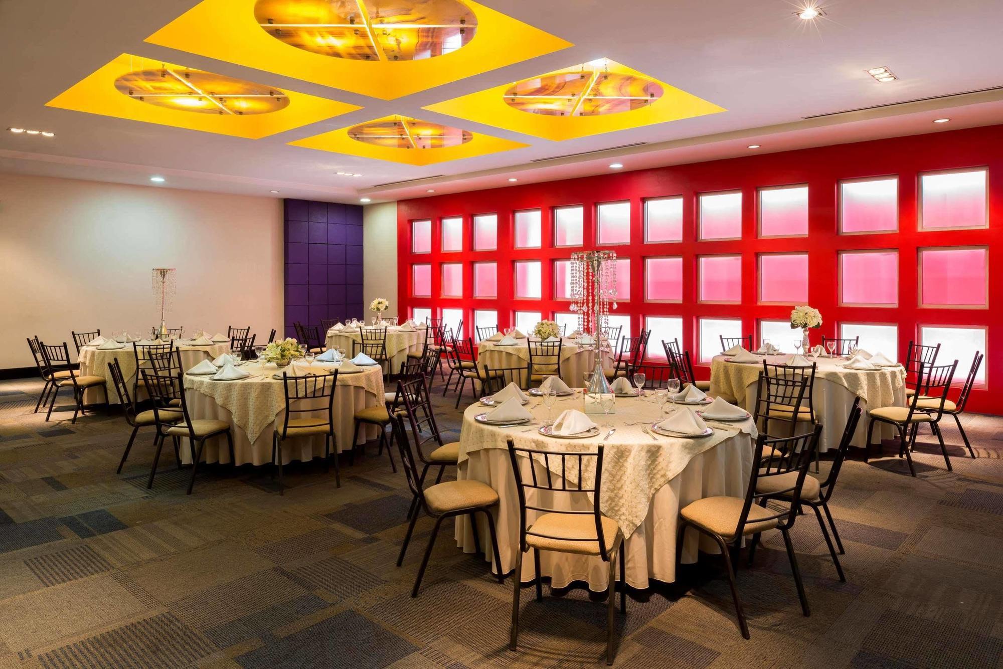 Camino Real Saltillo Exterior photo